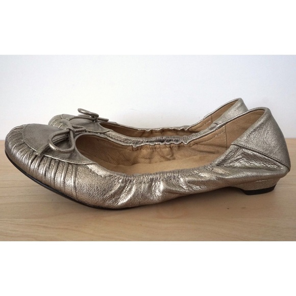STUART WEITZMAN Bronze Leather Slip On Ballet Flat - Picture 5 of 8